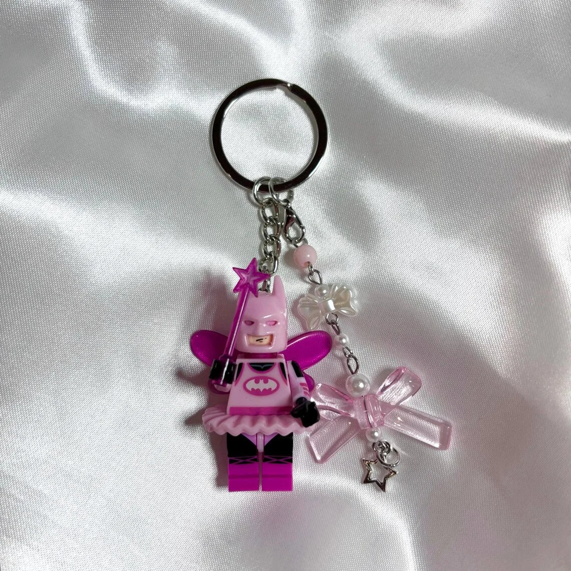 3D Minifigure Keychain - Pink Fairy Bat